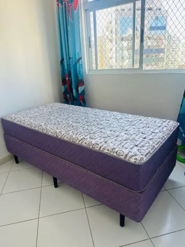 Cama box solteiro, colchão de mola