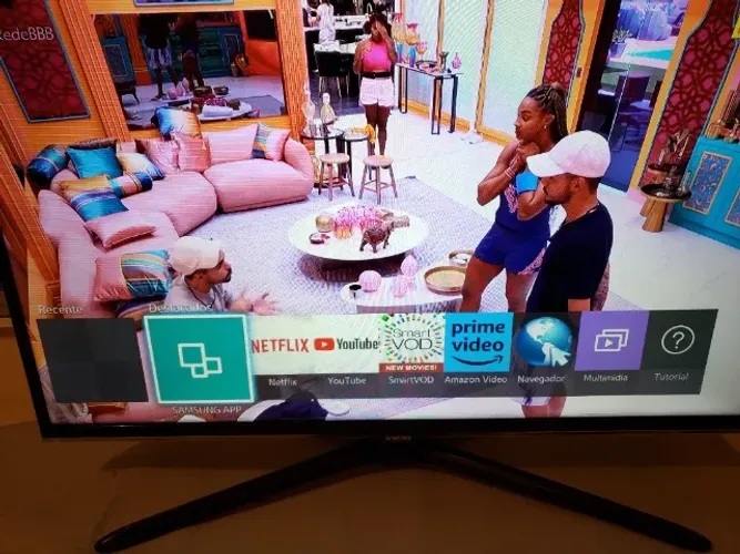 Smart Tv Led Samsung Full HD 32 polegadas Display Hdmi e Usb