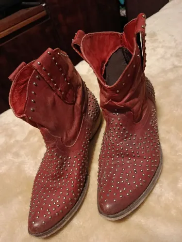 Bota country Schutz 38 