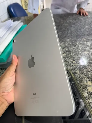 IPAD 10