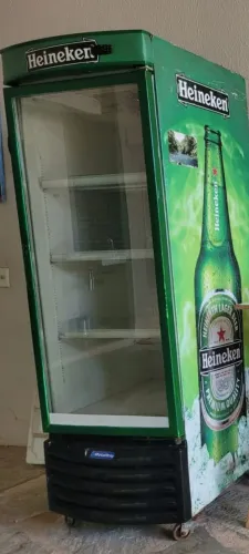 Cervejeira Heineken Metalfrio 500L 
