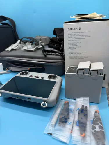 Drone DJI mini 3 + Fly More Combo 