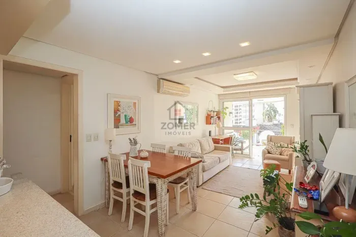 Apartamento com 84 metros 2 quartos 1 vaga no bairro Mont Serrat - Porto Alegre - RS