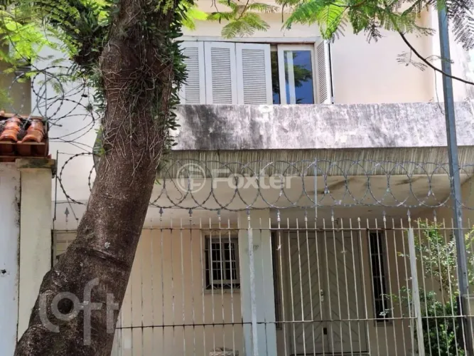 Casa à venda Rua Fontoura Xavier, Jardim São Pedro - Porto Alegre