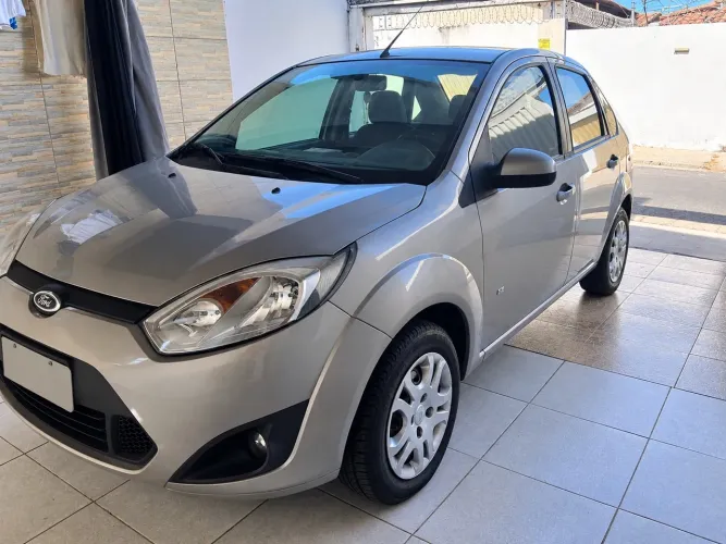 Ford Fiesta 1.0 8V Flex/class 1.0 8V Flex 5P 2014