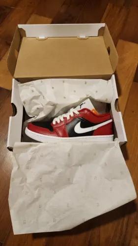 Tênis Nike Jordan 1 low gym red n37br novo na caixa.