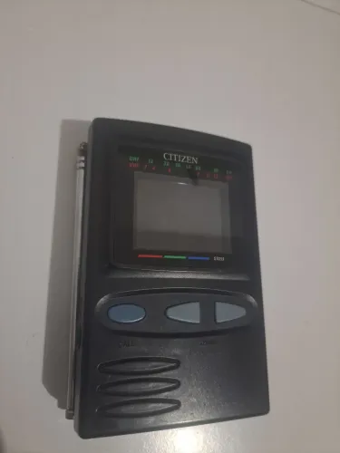 Vende se TV Portátil CITIZEN Modelo ST055-2z