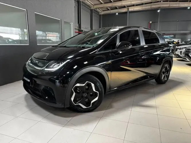 BYD Dolphin EV (Elétrico) 2025