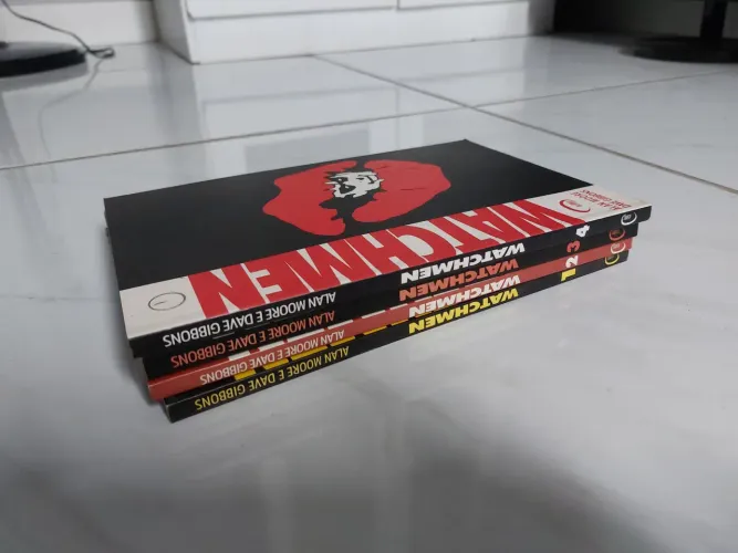 Série Quadrinhos Watchmen (4 primeiros volumes)