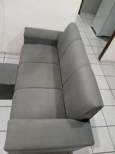Sofá 3 lugares 