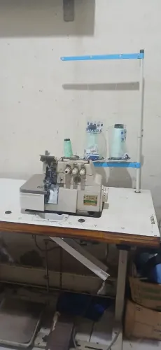 Máquina de costura industrial Overlock