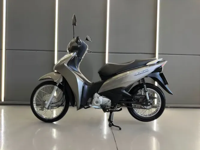 Honda Biz 110i Prata
