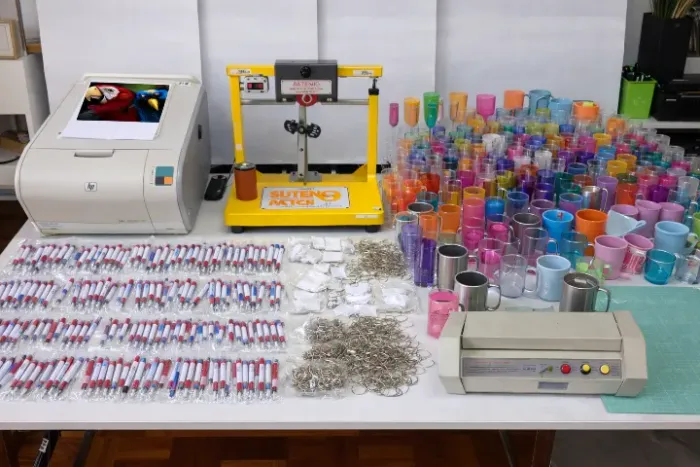 MAQUINÁRIO PRODUTOS PERSONALIZADOS