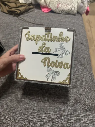 Caixinha de passa gravata e sapatinho