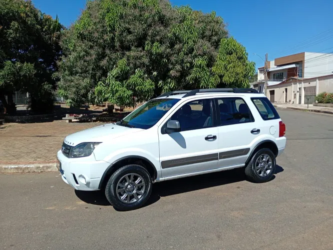 Ford Ecosport XLT Freestyle 1.6 Flex 8V 5P 2012