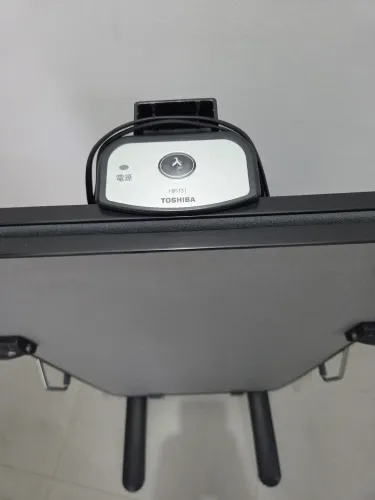Prensa de passar calça toshiba