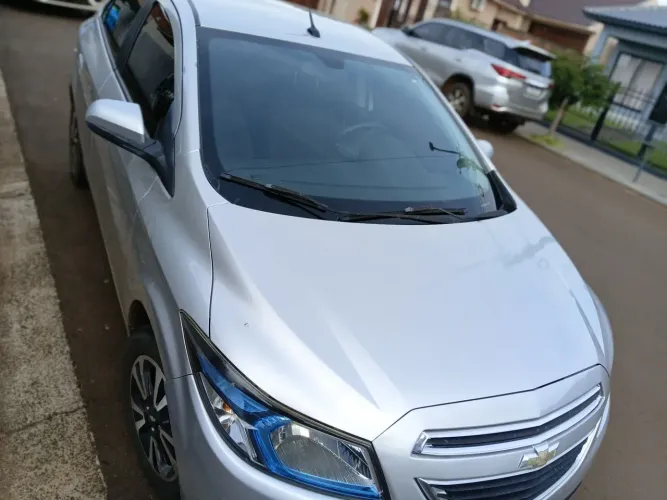 Chevrolet Onix Hatch LTZ 1.4 8V Flexpower 5P Mec. 2015