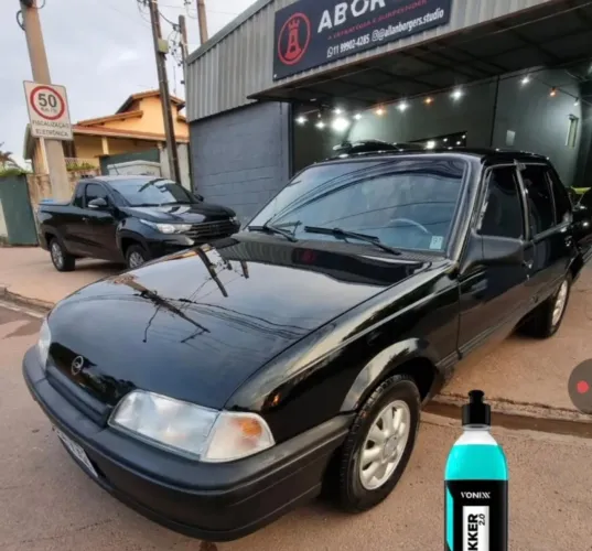 Chevrolet Monza GL 1.8 Efi/ SL/ L/ 650/barc. 2e4p (álcool) 1995
