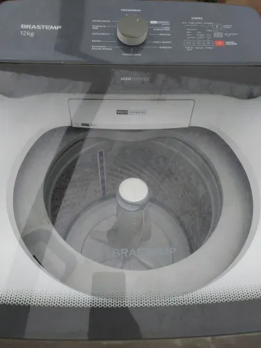 Máquina lavar roupas