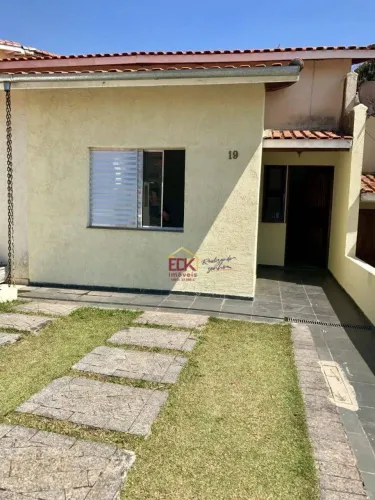 Casa com 3 dormitórios à venda por R$ 400.000,00 - Jardim São Luís - Suzano/SP
