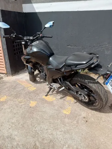 Yamaha Fazer 250 ABS 2019/2020<br>Moto econômica, confortável e muito confiável.