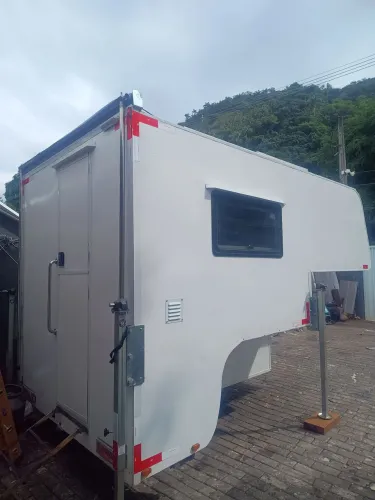 Camper trailer home