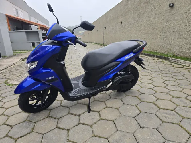 Yamaha fluo