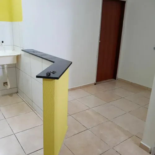 Alugo apto QNP 18 do PSUL pessoa solteira sem filhos e sem pet