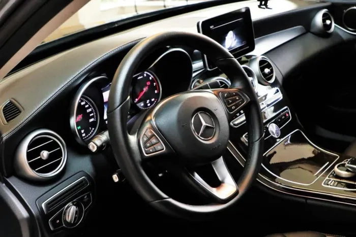 Mercedes-Benz C-180 1.6 Turbo 16v/flex 16V Aut. 2017