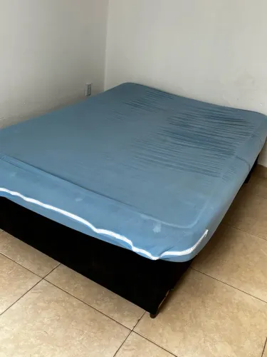 Cama com colchão