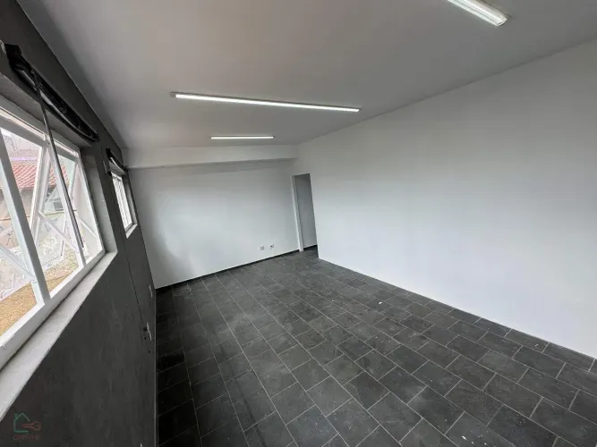 Espaço Comercial para Aluguel em Nova Vinhedo, São Paulo