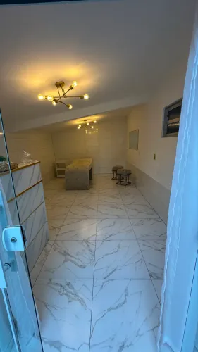 Aluga-se Sala Comercial