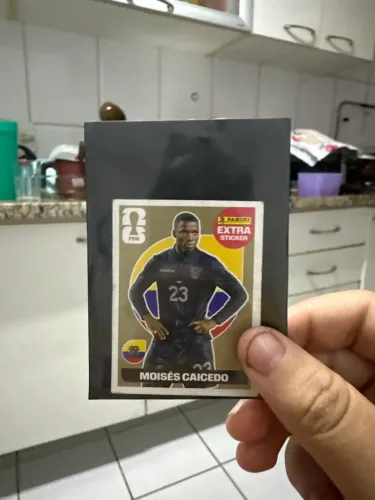 Moisés caicedo gold estado bom