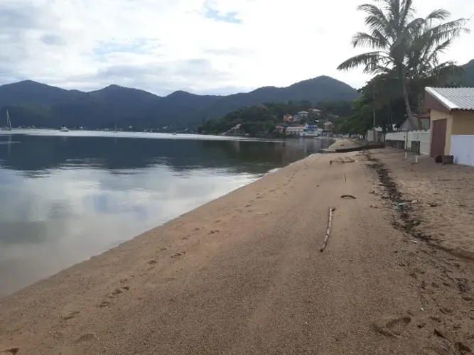 Casa de Praia 4 quartos, Ilha da Magia, Sul da Ilha, Florianópolis-SC