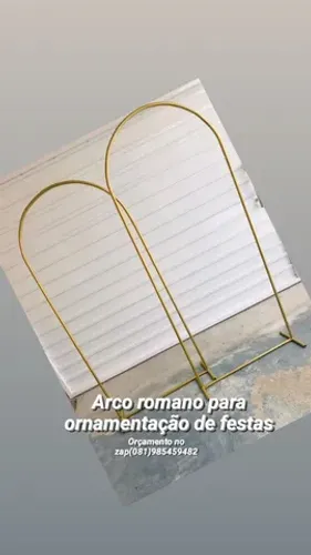 Arco Romano (móveis industriais)