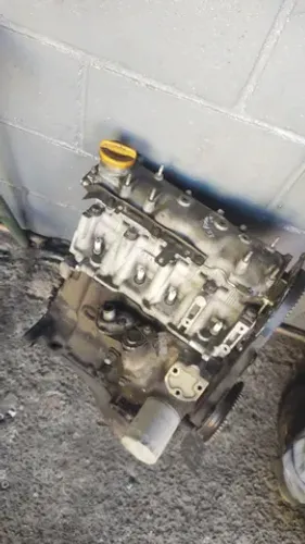Motor parcial Fiat Palio/ uno 1.0 8v gasolina fiasa. A base de troca . 