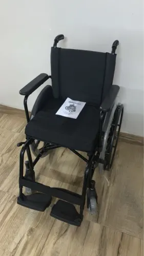 Cadeira de rodas ortomobil NOVA