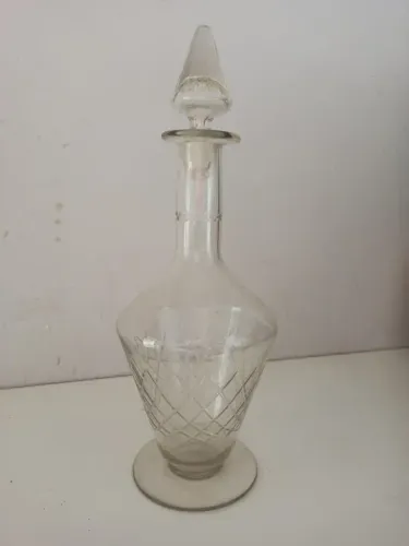 Licoreira Decanter de cristal vintage - peça única