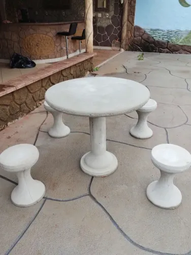 Conjunto de Mesa de Concreto para Área Externa