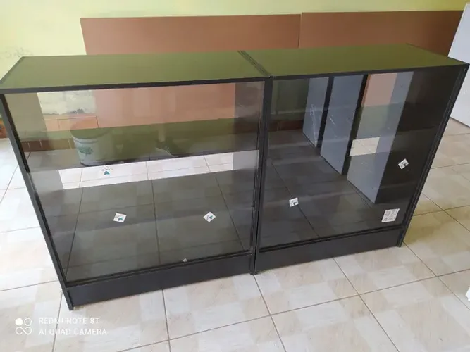 Kit Balcão vitrine expositor preto MDF