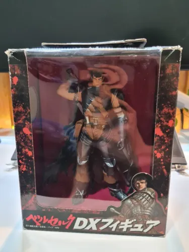 Action Figure DX Banpresto Guts - Berserk (Original)