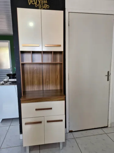 Paneleiro com Entrada para Forno / Microondas 