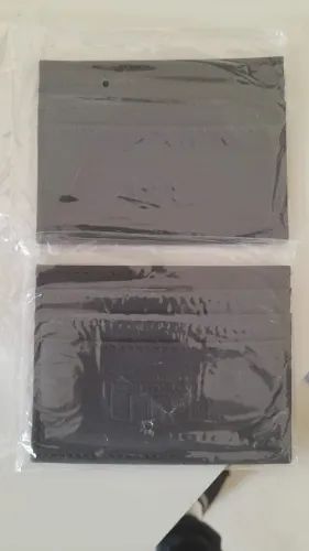 Porta Cartões em Couro Preto