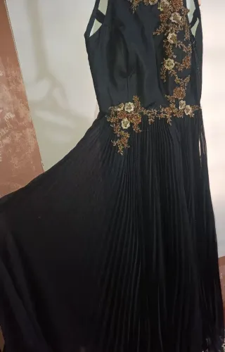 Vestido preto longo