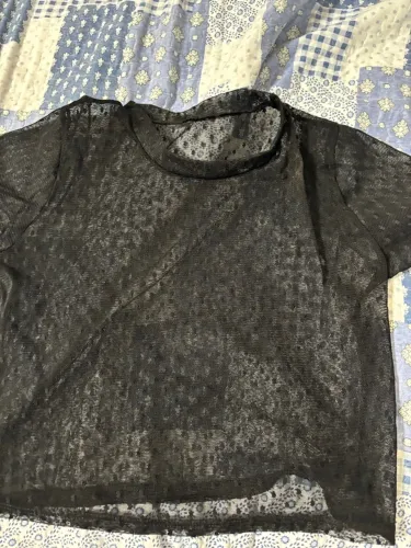 Cropped camiseta de tule