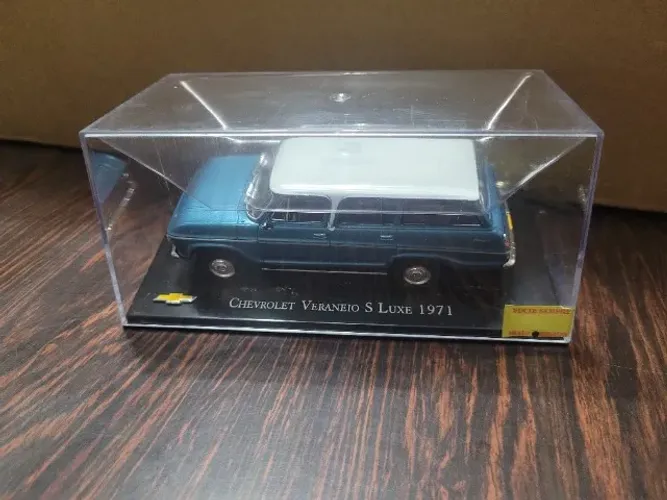 Chevrolet Veraneio S Luxo 1971 - Coleção Chevrolet Collection - Carrinho Miniatura 1/43
