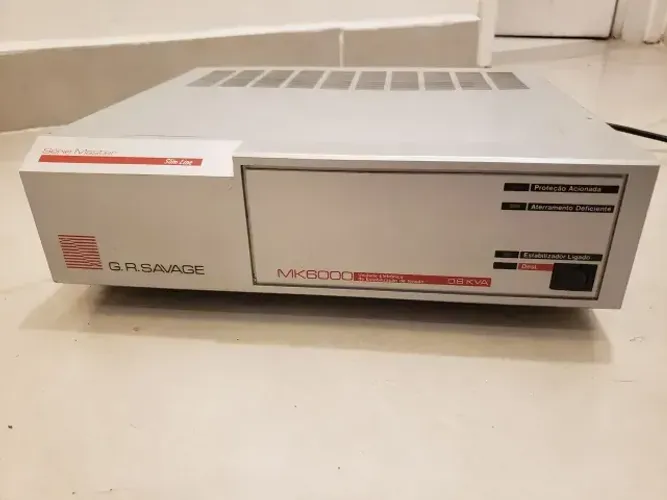 Estabilizador / Transformador de Voltagem GR SAVAGE MK6000