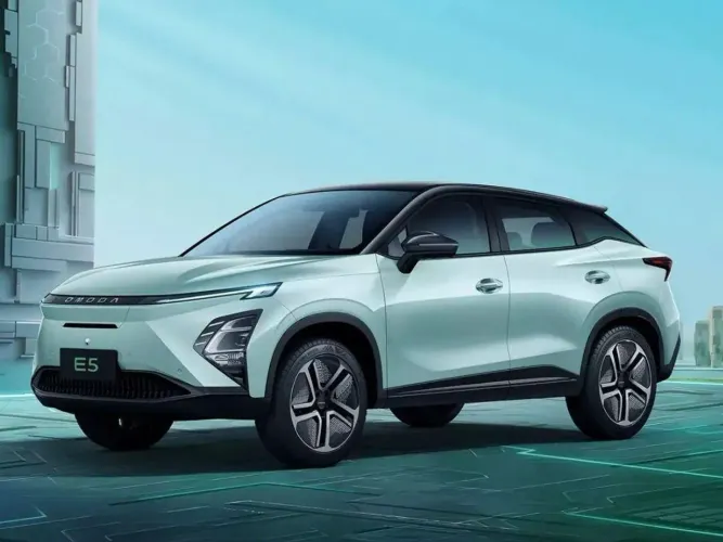 E5 EV CINZA 2025/2025