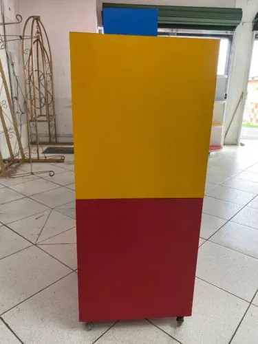 Moveis modulados para lojas- vendo10 Nichos/Prateleiras com rodinhas R$ 250,00