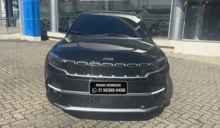 COMMANDER OVERLAND 1.3 T270 2025 18.000KM (C/TETO SOLAR)